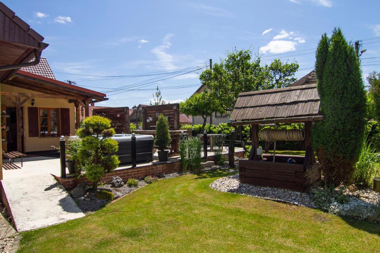Apartmány Berries Valča Exteriér fotografie